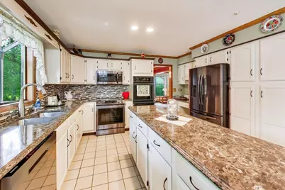 1120 Redwood Drive, Algonquin, IL 60102 - Photo 12