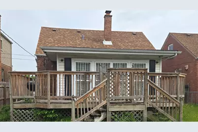 102 E 150th Street, Harvey, IL 60426 - Photo 2