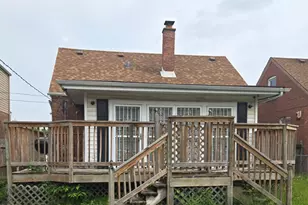 102 E 150th St, Harvey, IL 60426 - Photo 2
