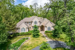 2319 Thompson Rd, Bull Valley, IL 60097 - Photo 2