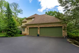2319 Thompson Rd, Bull Valley, IL 60097 - Photo 34