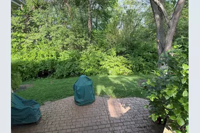 315 E Fox Street, Yorkville, IL 60560 - Photo 2