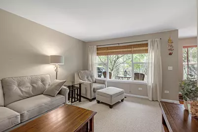 928 N Village Drive #2, Round Lake Beach, IL 60073 - Photo 12
