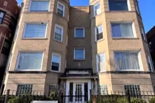 6926 S Paxton Ave, Chicago, IL 60649 - Photo 1