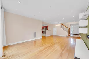 763 Grosse Pointe Cir, Vernon Hills, IL 60061 - Photo 6