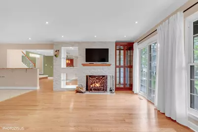 763 Grosse Pointe Circle, Vernon Hills, IL 60061 - Photo 22