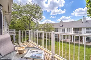 763 Grosse Pointe Cir, Vernon Hills, IL 60061 - Photo 30