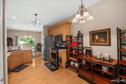 1221 Oakleaf Court, Aurora, IL 60506 - Photo 8