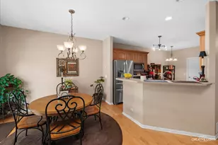1221 Oakleaf Ct, Aurora, IL 60506 - Photo 6