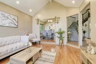 18013 Alice Ln, Orland Park, IL 60467 - Photo 4