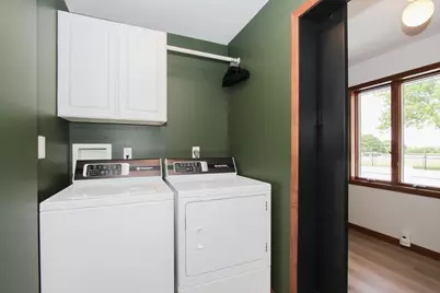 888 Sunset Lane, Sycamore, IL 60178 - Photo 26