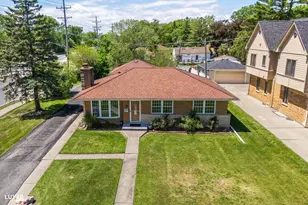 2 Washington St, Glenview, IL 60025 - Photo 30