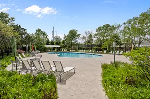 628 Calais Cir, Highland Park, IL 60035 - Photo 22