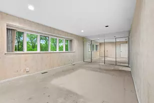 628 Calais Cir, Highland Park, IL 60035 - Photo 14