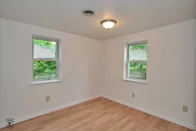 32 Cross Street, Bristol, IL 60512 - Photo 16