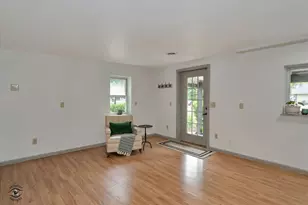 32 Cross St, Bristol, IL 60512 - Photo 10