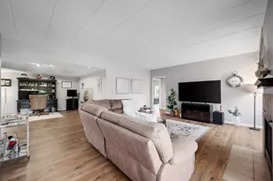8505 Woodward Ave, Woodridge, IL 60517 - Photo 8