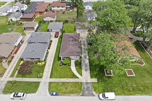 11857 S Lawler Ave, Alsip, IL 60803 - Photo 10