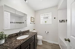 11857 S Lawler Ave, Alsip, IL 60803 - Photo 6