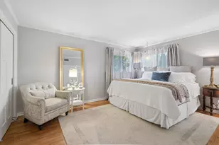 576 Bedford Ln, Des Plaines, IL 60016 - Photo 12