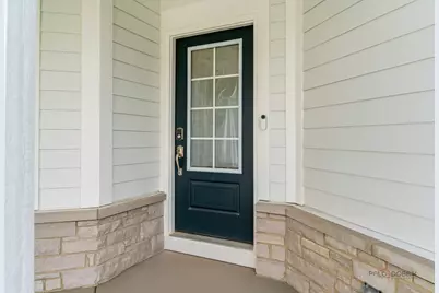 9 Olympia Fields Court, Hawthorn Woods, IL 60047 - Photo 4