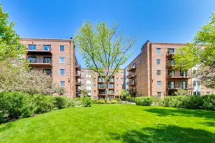 1501 Oak Ave, Evanston, IL 60201 - Photo 1