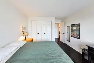 1501 Oak Ave, Evanston, IL 60201 - Photo 16