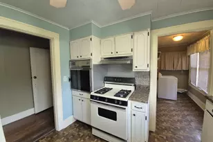 502 N Jackson St, Harrisburg, IL 62946 - Photo 12