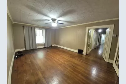 502 N Jackson Street, Harrisburg, IL 62946 - Photo 4