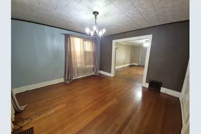 502 N Jackson Street, Harrisburg, IL 62946 - Photo 6