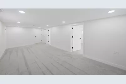 2714 N New England Avenue, Chicago, IL 60707 - Photo 18