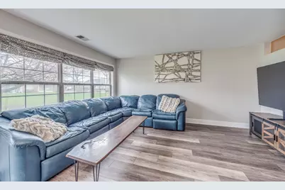 866 Pas Court #103, Naperville, IL 60563 - Photo 6
