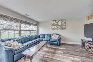 866 Pas Ct, Naperville, IL 60563 - Photo 6