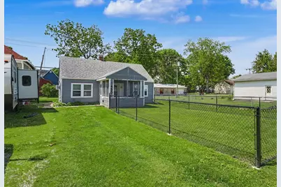 450 E Orleans Street, Paxton, IL 60957 - Photo 6