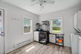 450 E Orleans St, Paxton, IL 60957 - Photo 16