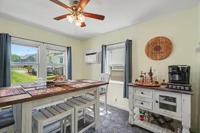 450 E Orleans Street, Paxton, IL 60957 - Photo 14
