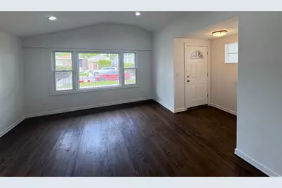 9941 S La Salle Street, Chicago, IL 60628 - Photo 8