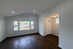 9941 S La Salle St, Chicago, IL 60628 - Photo 8