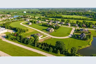 247 Merry Oaks Drive, Sycamore, IL 60178 - Photo 10