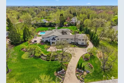 1877 Banbury Road, Inverness, IL 60067 - Photo 1