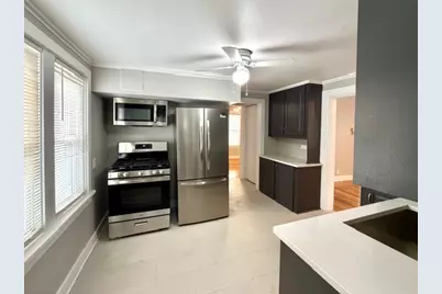 609 1st Street #1, Libertyville, IL 60048 - Photo 8