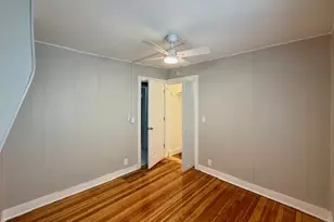 609 1st St, Libertyville, IL 60048 - Photo 16