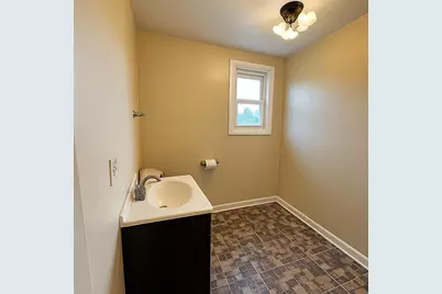 11003 S Avenue E, Chicago, IL 60617 - Photo 12