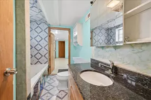 3430 W Drummond Pl, Chicago, IL 60647 - Photo 14