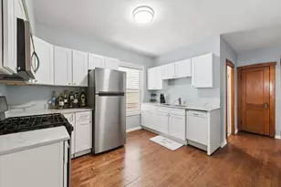 4854 W Winnemac Ave, Chicago, IL 60630 - Photo 14