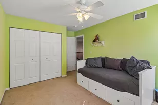 1241 Bradford Ln, Antioch, IL 60002 - Photo 36