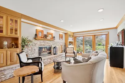 842 Furlong Drive, Libertyville, IL 60048 - Photo 10