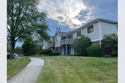 355 Lambert Drive #B2, Schaumburg, IL 60193 - Photo 16
