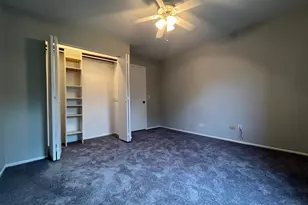355 Lambert Dr, Schaumburg, IL 60193 - Photo 12