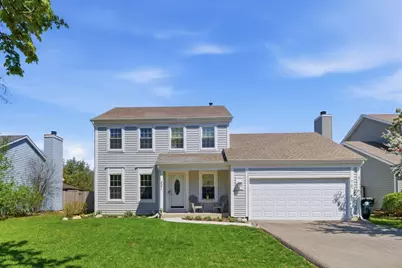 221 Stafford Drive, Mundelein, IL 60060 - Photo 1